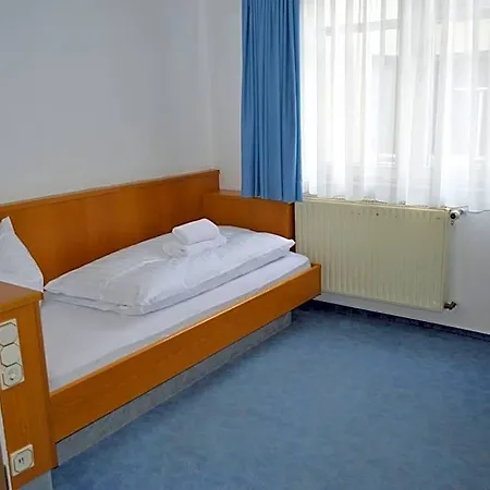 Inn Loewen
